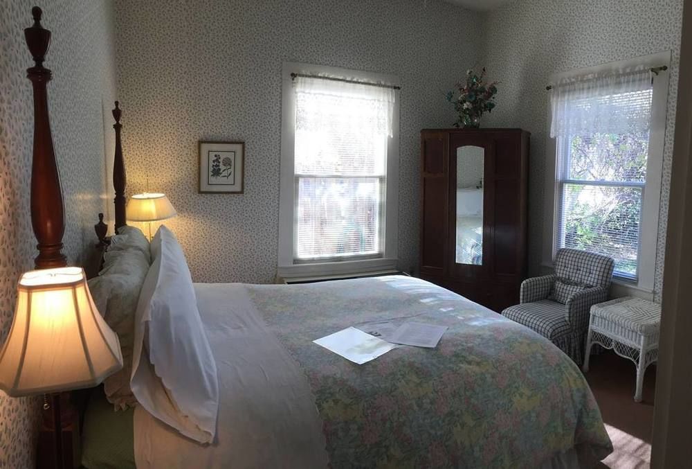 Inn On The River Glen Rose Exterior photo